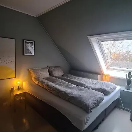 Cozy & Central *