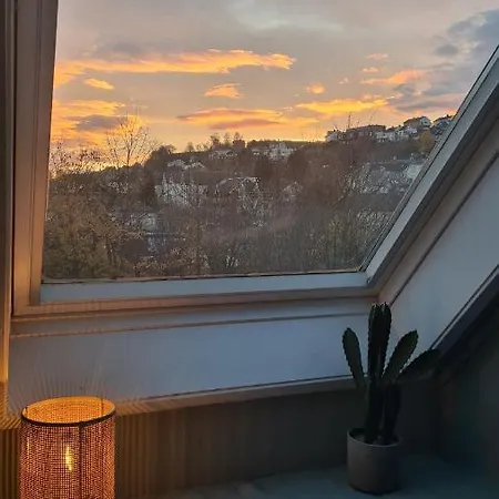 Cozy & Central *